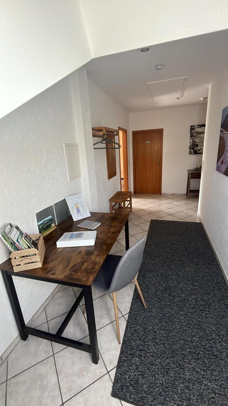 Fewo Hoheeifel, 1 Haus Mit 2 Apartments 5 Schlafzimmer In Kelberg Naehe Nuerburgring Camera foto