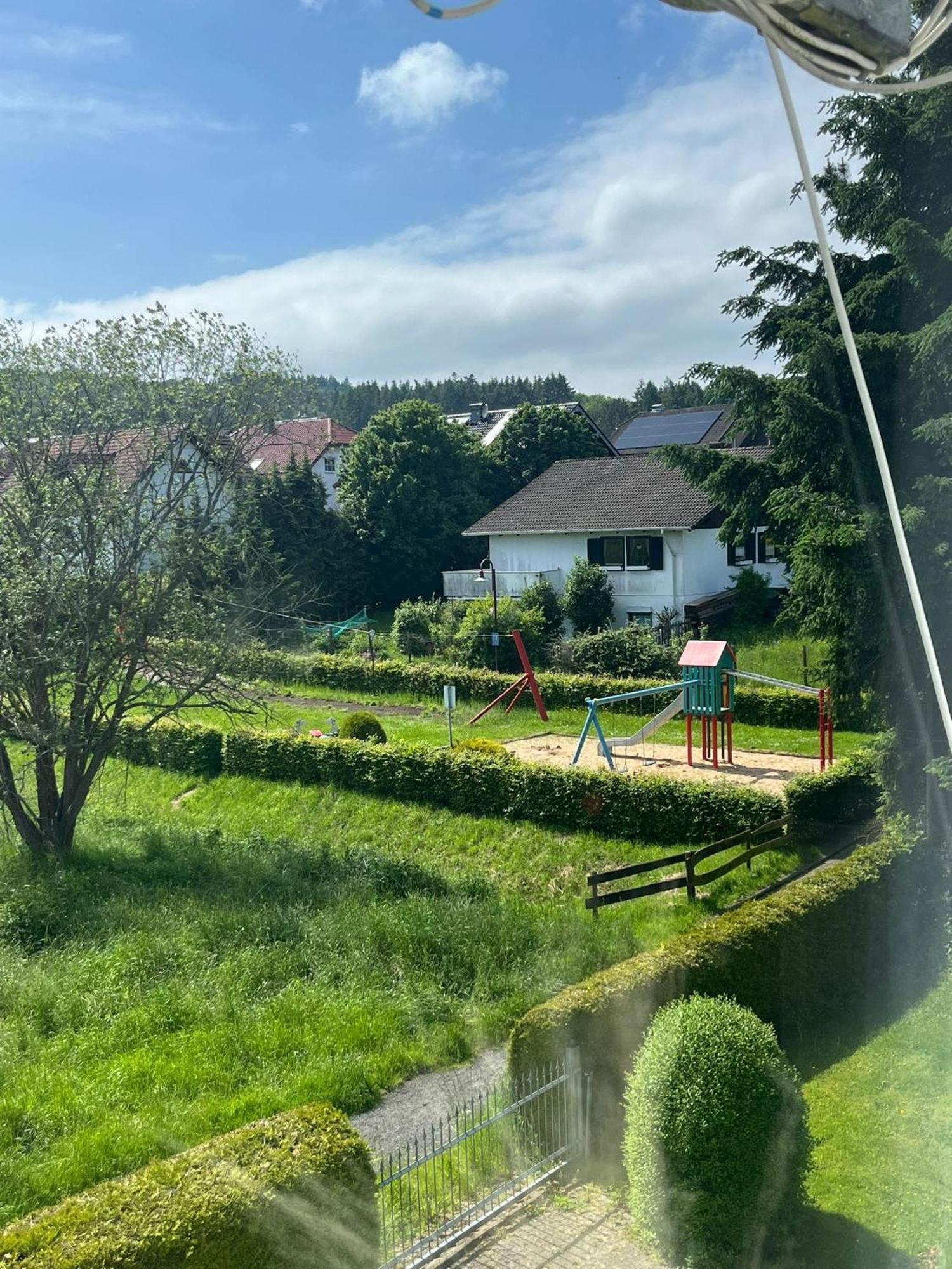 Fewo Hoheeifel, 1 Haus Mit 2 Apartments 5 Schlafzimmer In Kelberg Naehe Nuerburgring Esterno foto